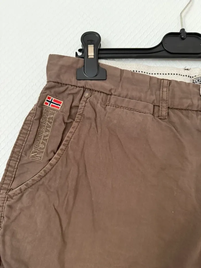 Short marron en bon état geographical norway taille 40 - photo numéro 2
