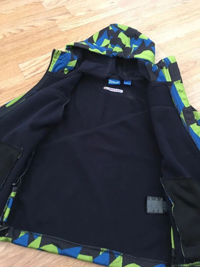 Veste mi saison Taille 110-116. - photo numéro 2