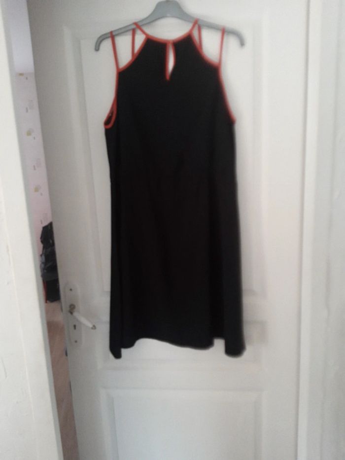 Jolie robe taille 46 ici et maintenant - photo numéro 4