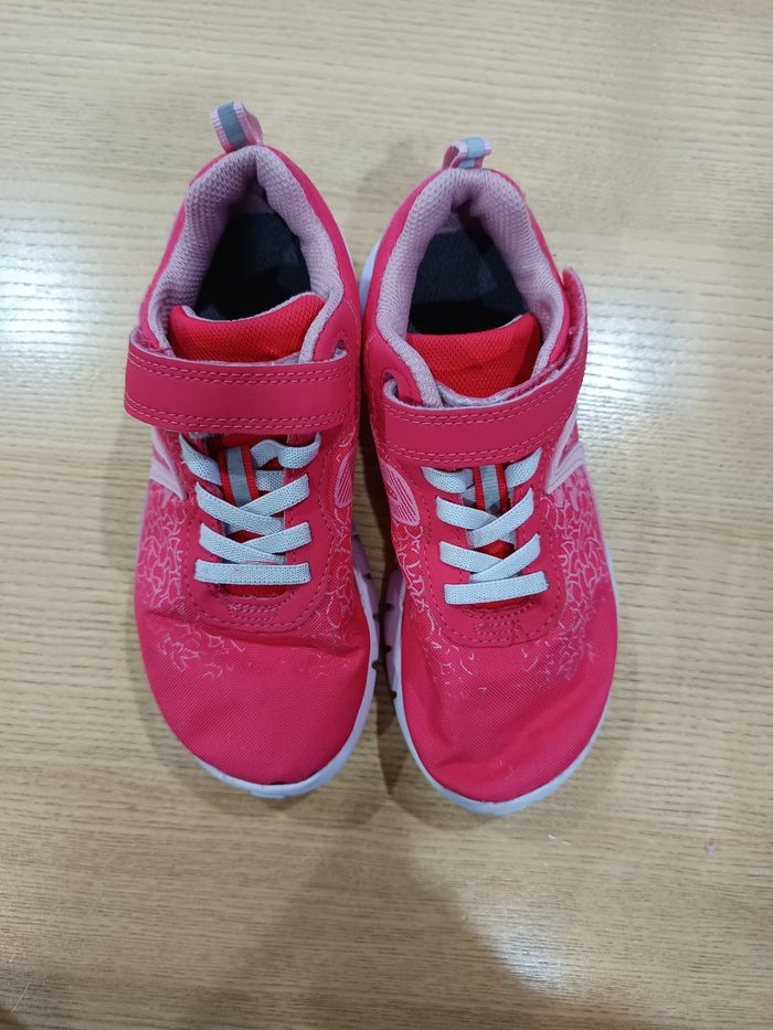 Baskets Decathlon taille 3 - photo numéro 5