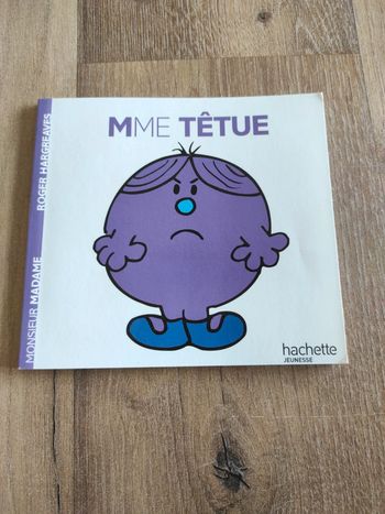 Livre : Mme têtue