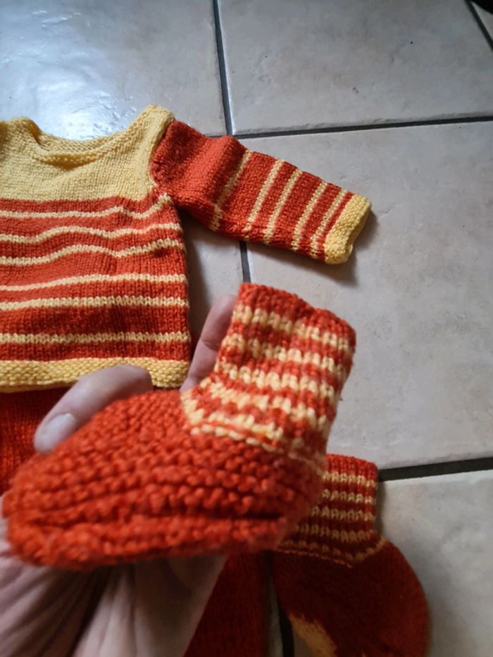 Ensemble layette mixte tricoté avec effet pattes d ours - photo numéro 3