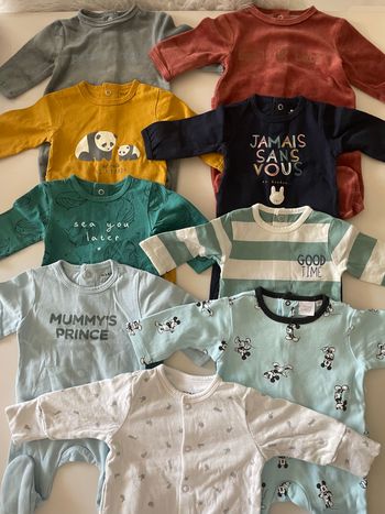 Lot de 9 pyjamas 1mois