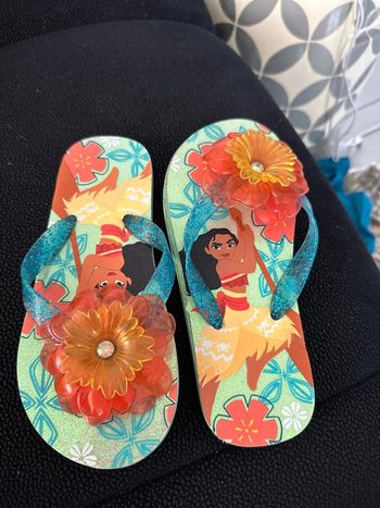 Tongs vaiana 33
