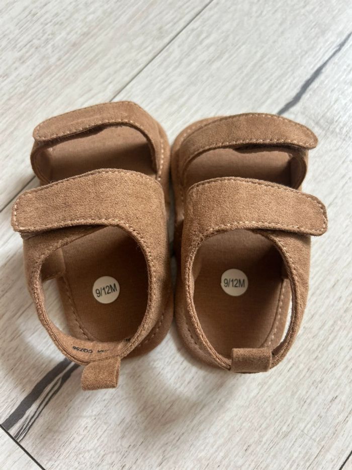 Chaussure - photo numéro 3