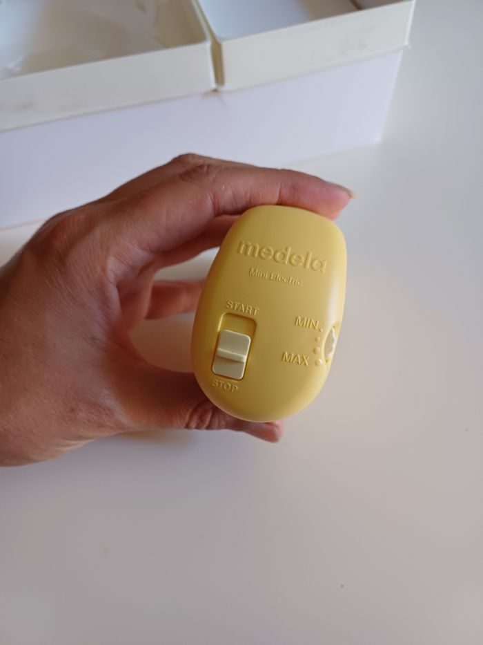 Tire-lait électrique mini electric de chez Medela neuf - photo numéro 7