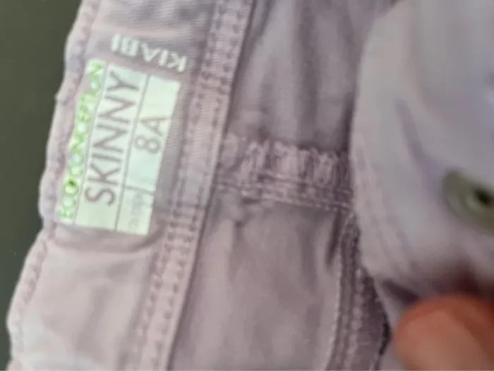 Pantacourt skinny 8 ans en très bon état kiabi - photo numéro 2