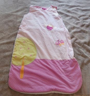 Gigoteuse bébé fille