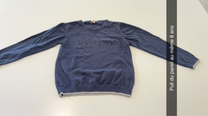 Pull du pareil au même 8 ans