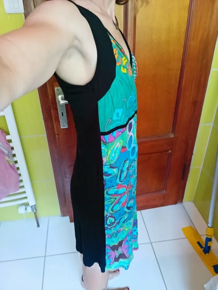 Robe femme noire et multicolore Chaitanya - photo numéro 4