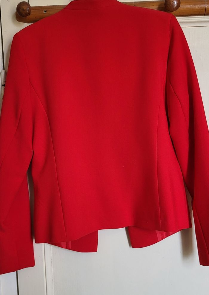 Veste rouge kiabi T38 - photo numéro 2