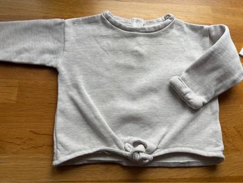 Sweat H&M 3/6 mois 68 cms fille