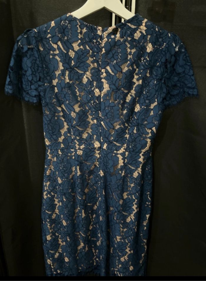 Robe femme ( luxe ) - photo numéro 3