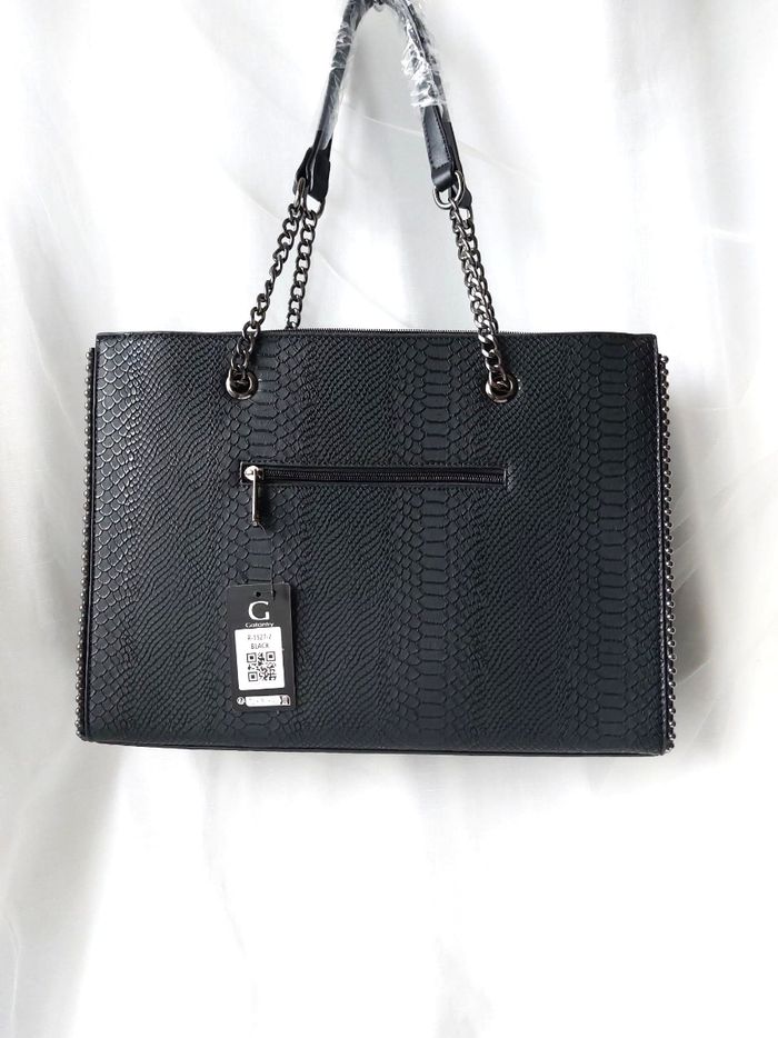 Sac motif croco chic et fonctionnel - photo numéro 3