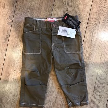 Jeans Lévis neuf bébé