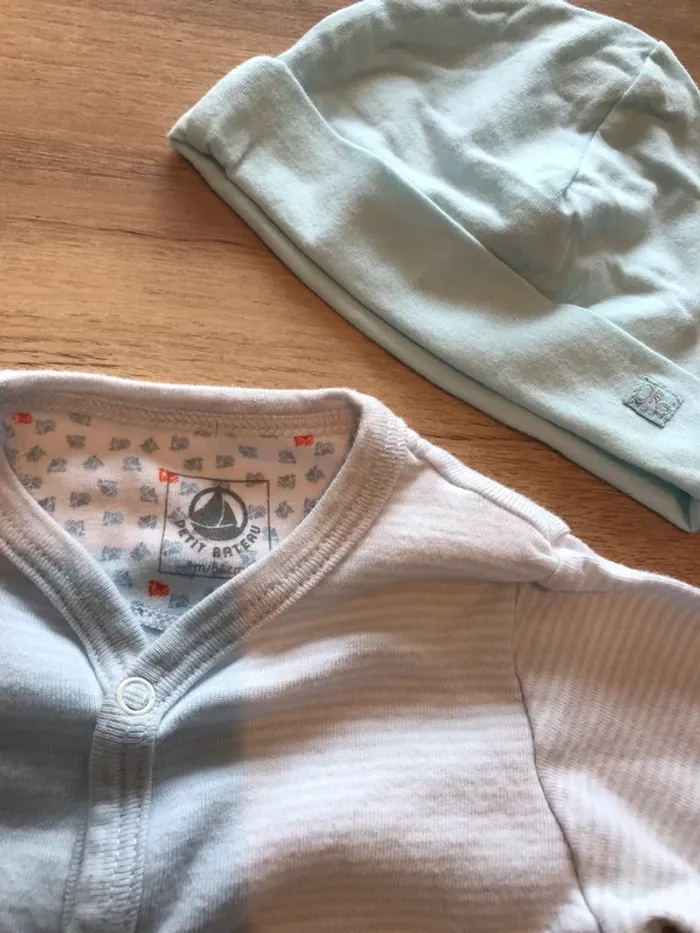 Pyjama petit bateau taille 1 mois - photo numéro 2