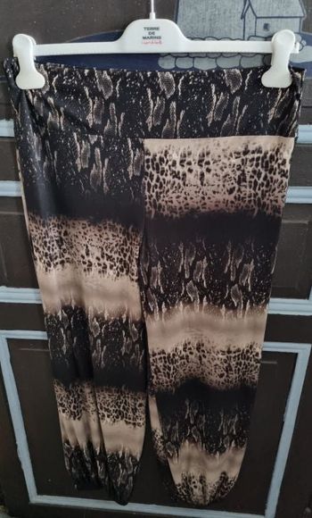 Pantalon léger imprimé taille 3