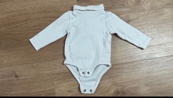 Body blanc col roulé - 1 mois 