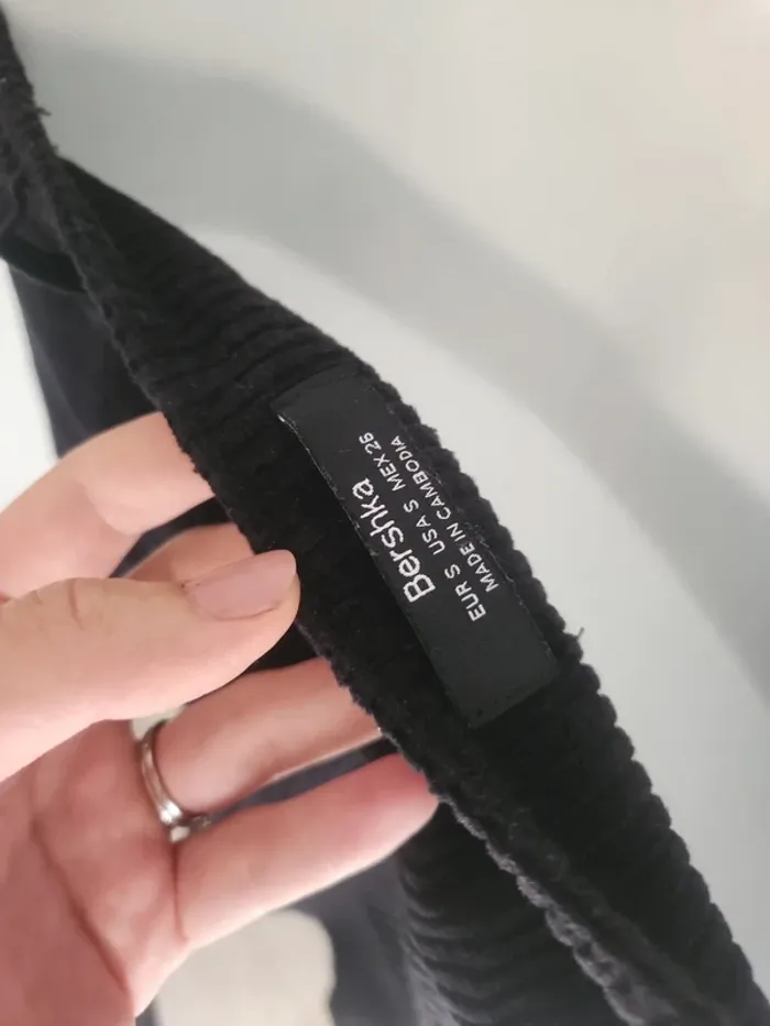 Jupe noir en velours Bershka 36 - photo numéro 7