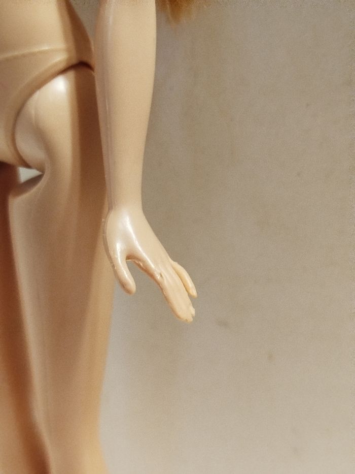 Barbie Anna - La reine des neiges - photo numéro 4