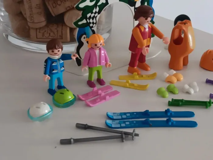 Enfants à la neige avec moniteur playmobil - photo numéro 2