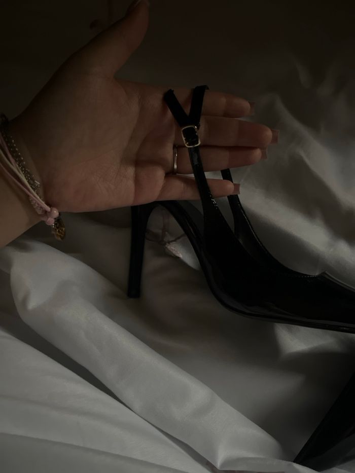 Talons noir - photo numéro 2