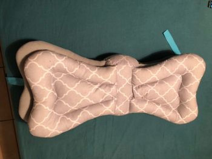 Coussin allaitement papillon - photo numéro 3