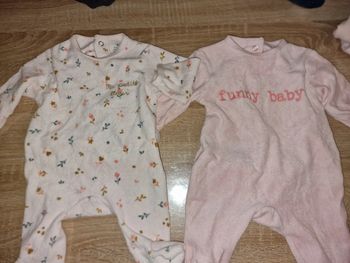 Lot 2 pyjama 1 mois