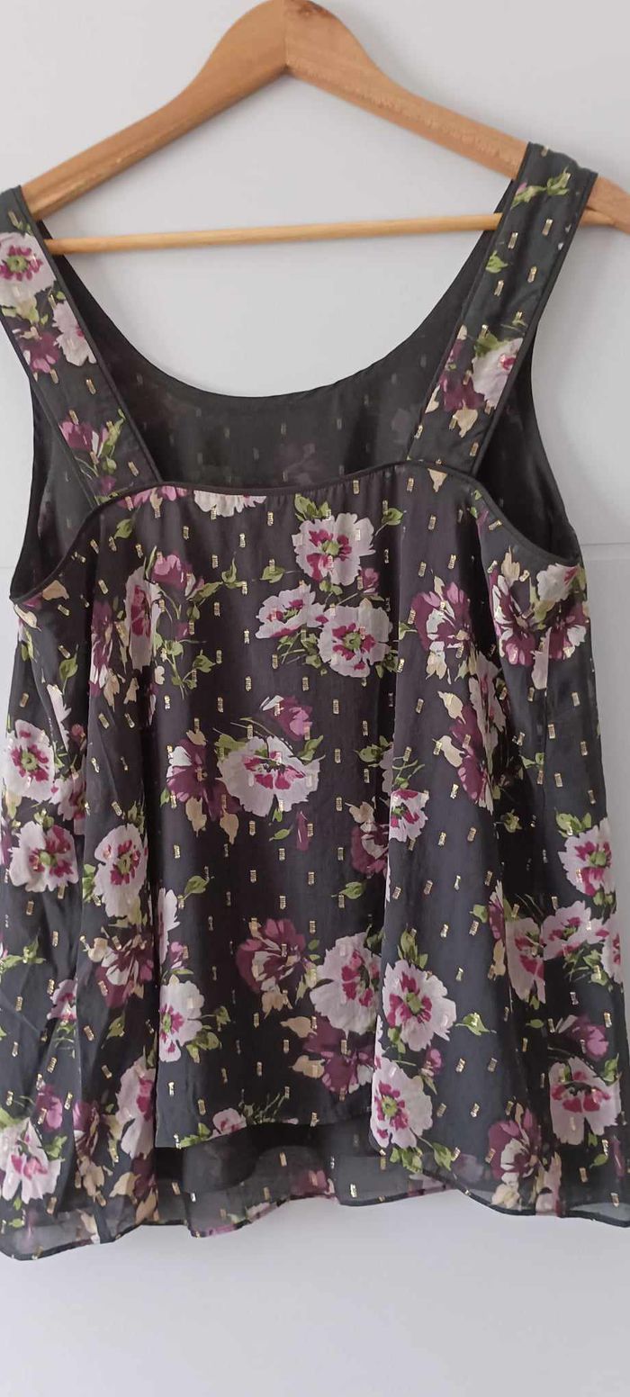Haut fleuri sans manches à bretelles "Massimo Dutti" - photo numéro 2