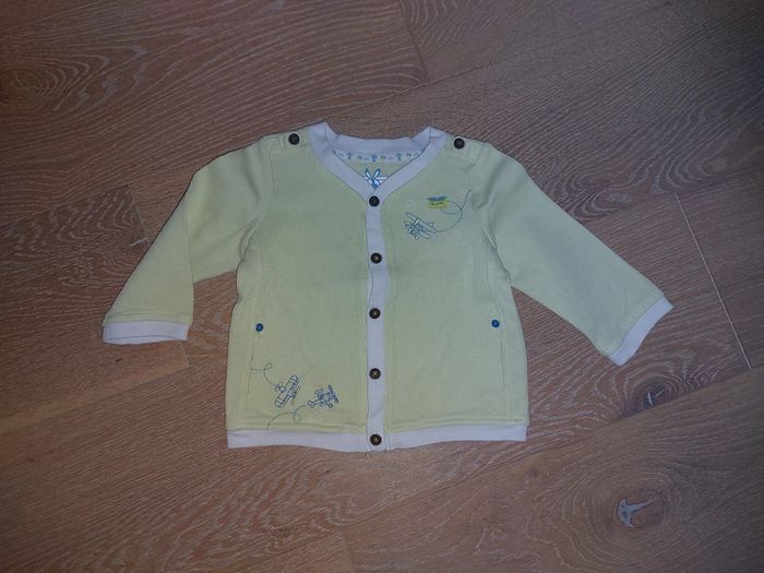 Gilet vert amande