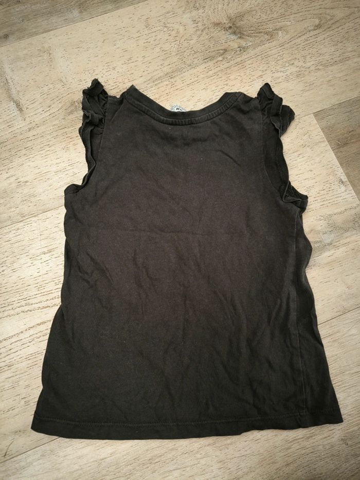 Tee shirt h&m 98/104 - photo numéro 2