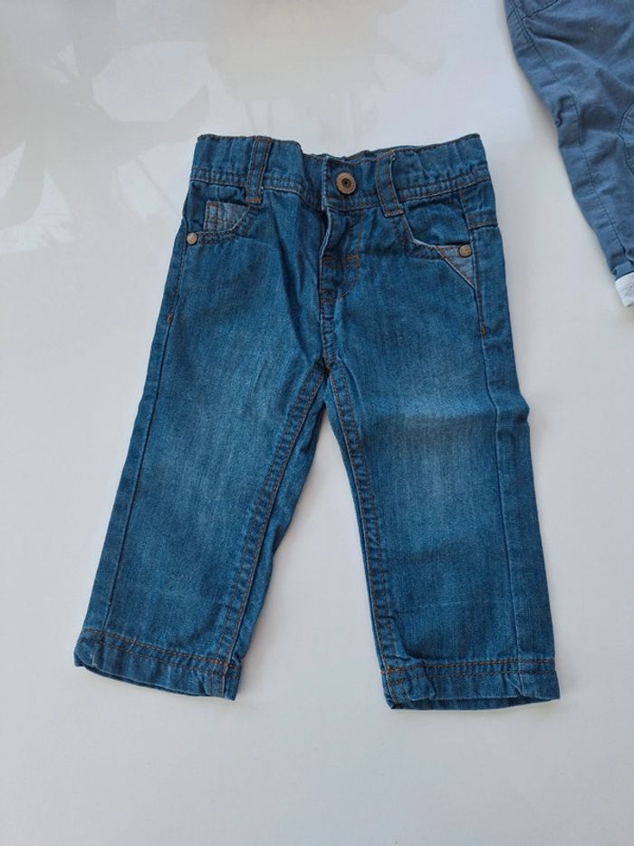 Lot 2 jeans 6 mois - photo numéro 2