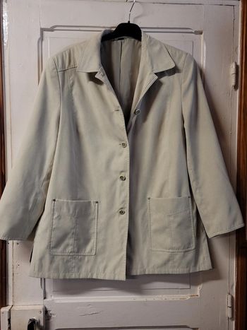 Veste légère taille 48