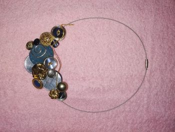Collier artisanal bleu