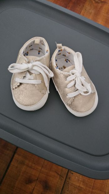 Chaussures bebe fille