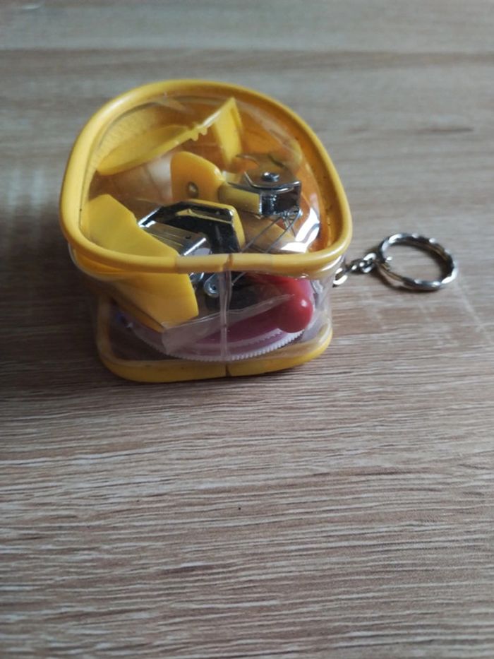 Petite trousse de couture de voyage - photo numéro 3