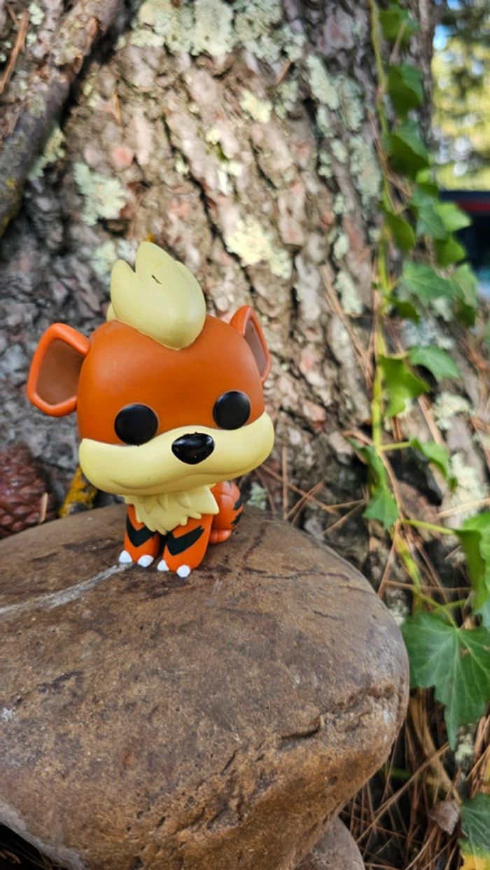 Super figurine Pokemon Nintendo pop Caninos - photo numéro 2