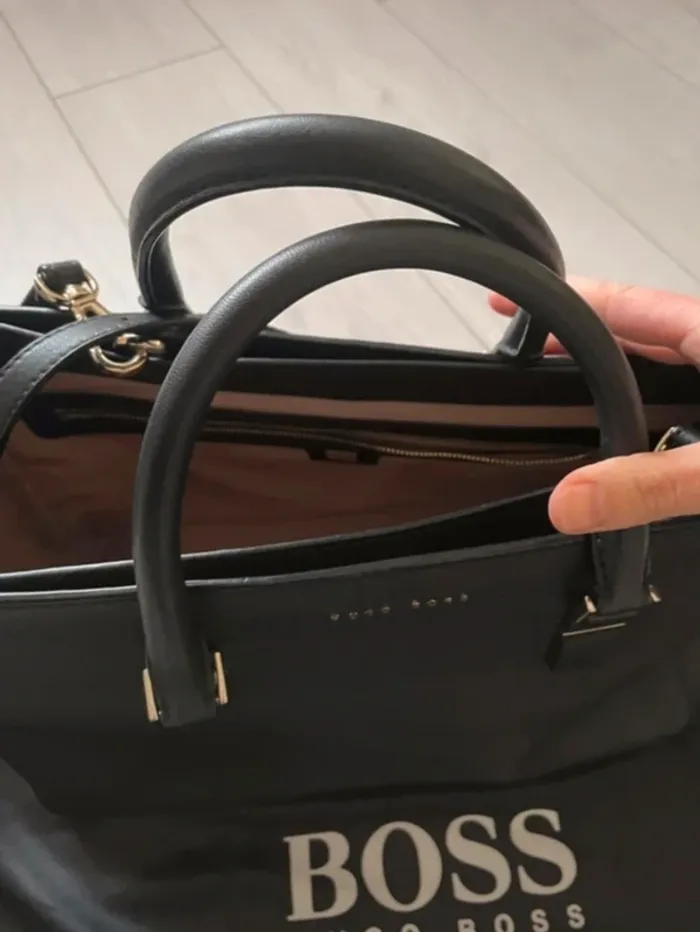 Sac à mains Hugo Boss - photo numéro 3