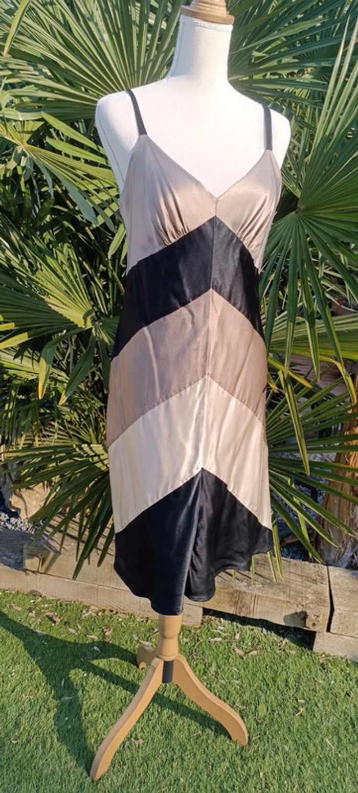 Robe en soie BCBG maxazria - photo numéro 12