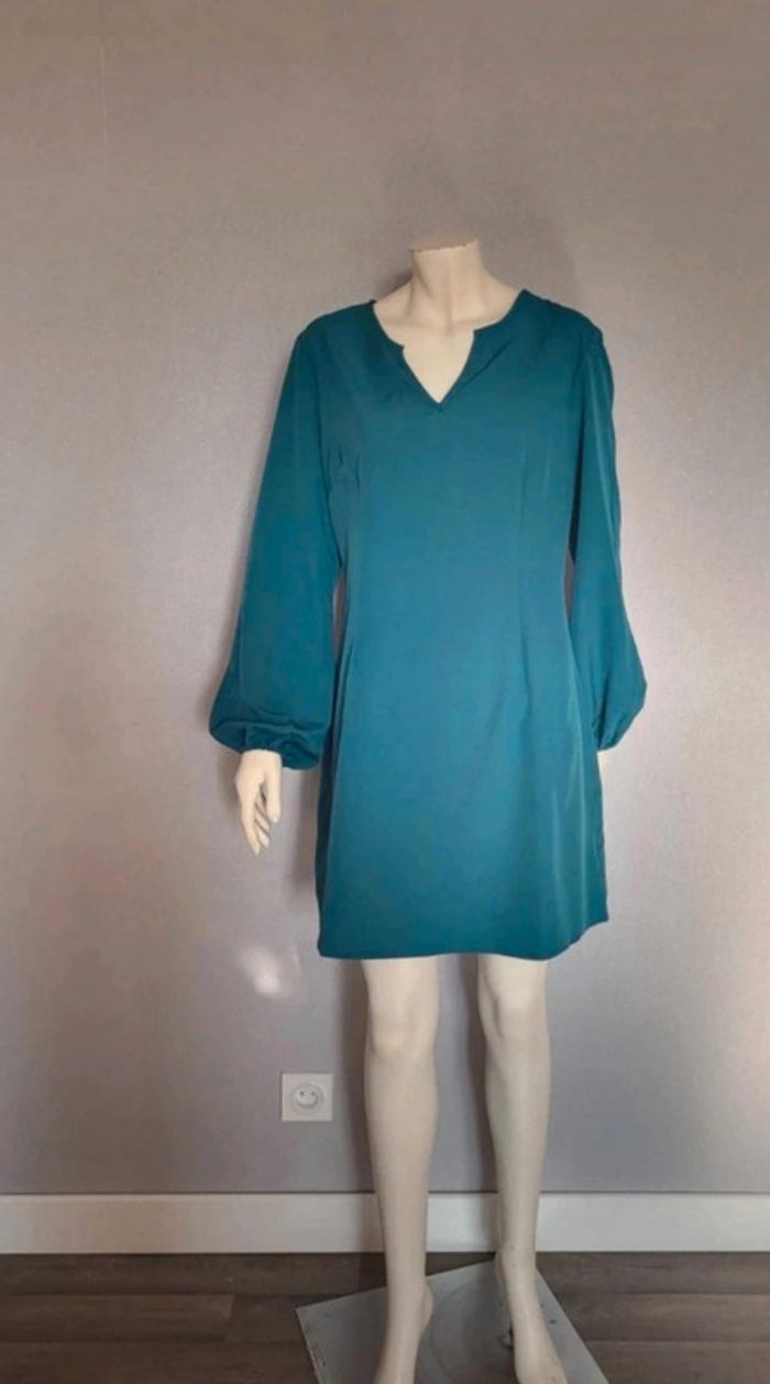 Belle robe demi saison XL