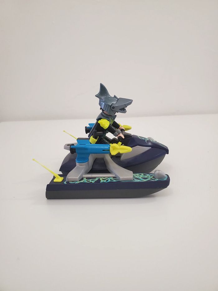 Playmobil Véhicule Scooter Marin des Mers avec son pilote et accessoires Très Bon état - photo numéro 2