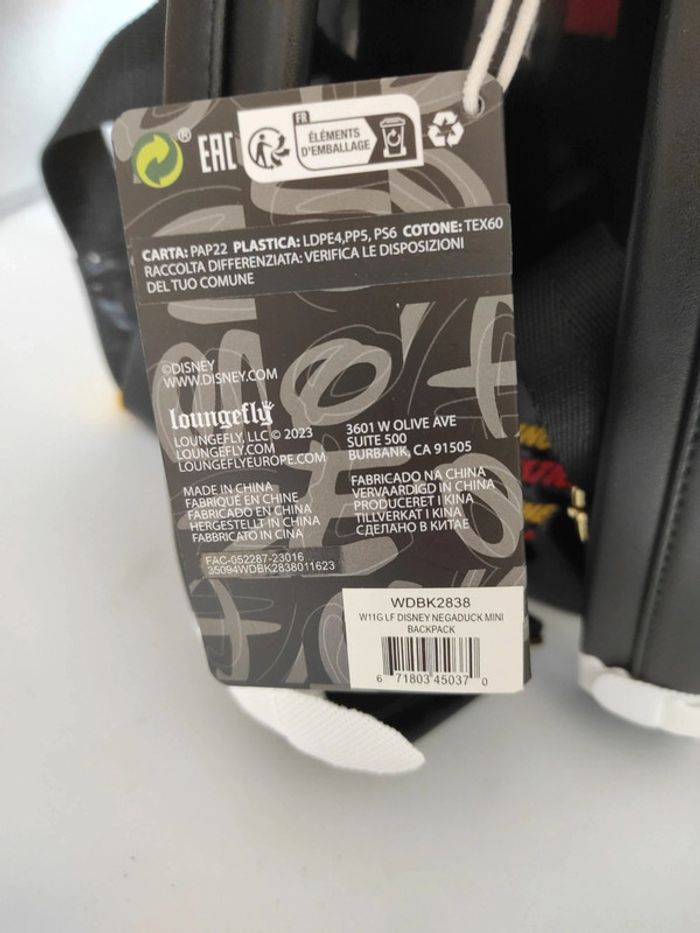 Disney Loungefly sac à dos Darkwing Duck Negaduck Exclusive - photo numéro 12