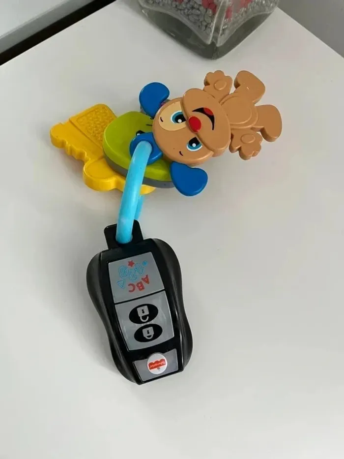 Jeu "Mes premières clés avec télécommandes" - photo numéro 2