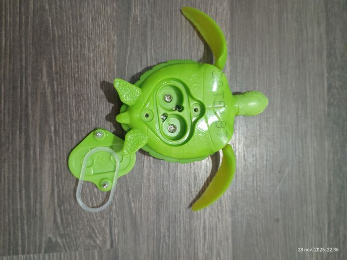 2 petites tortues mécanisées - photo numéro 5