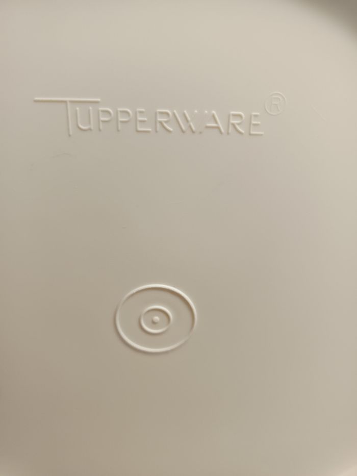 Tupperware moule couronne - photo numéro 4