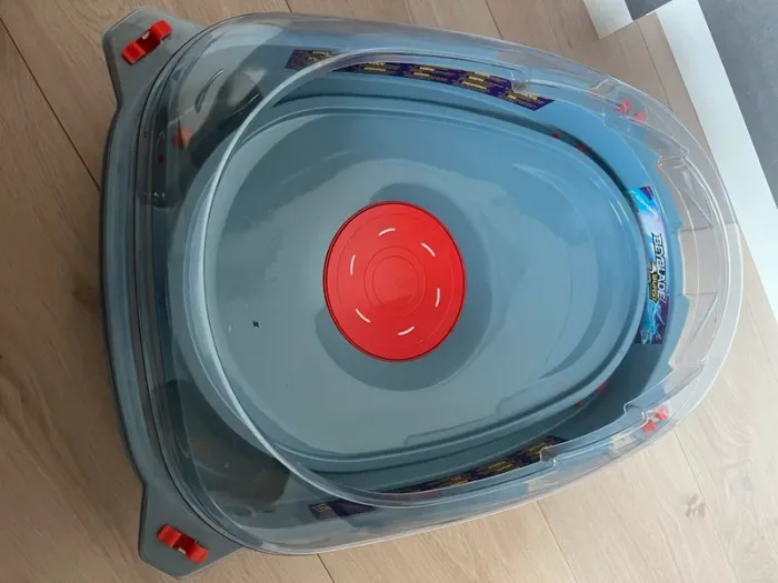 Toupie Beyblade Burst Surge - photo numéro 2