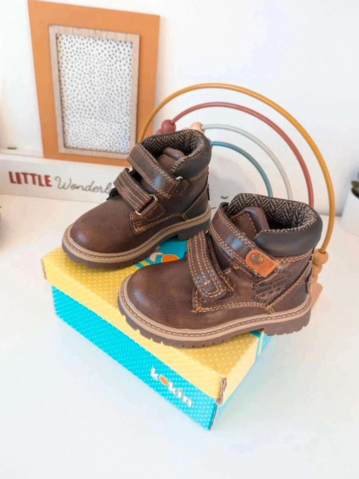 Bottines  garçon  21  neuves