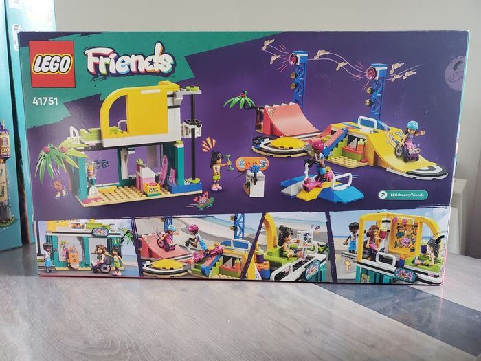 LEGO 41751 Friends - Le Skatepark. - photo numéro 2