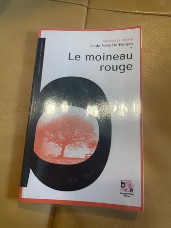 Livre le moineau rouge