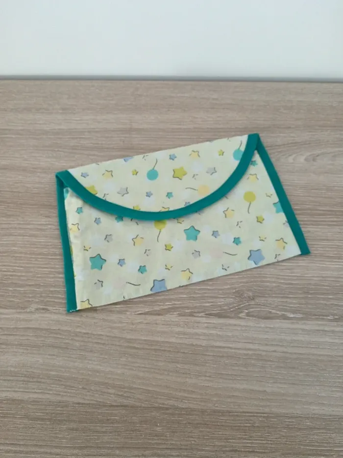 Pochette multi usage